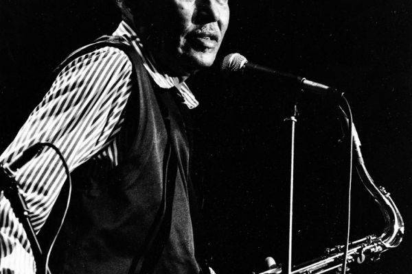 dexter-gordon0FA1C8F4-1074-ED53-9029-DAA4F5EE17E0.jpg