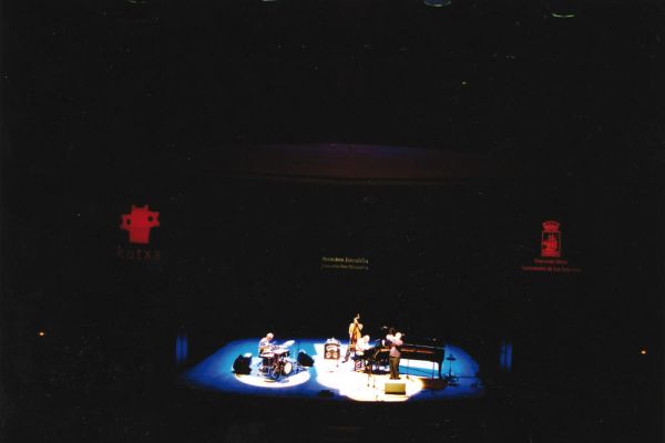 dave-douglas-021B3486B3E-70B3-3BF0-395C-3B6BDA89BE9C.jpg