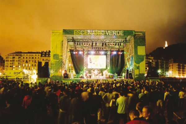 escenario-verde-021CD6B78D0-A3B8-3555-4E13-6E8CF54D4FFA.jpg