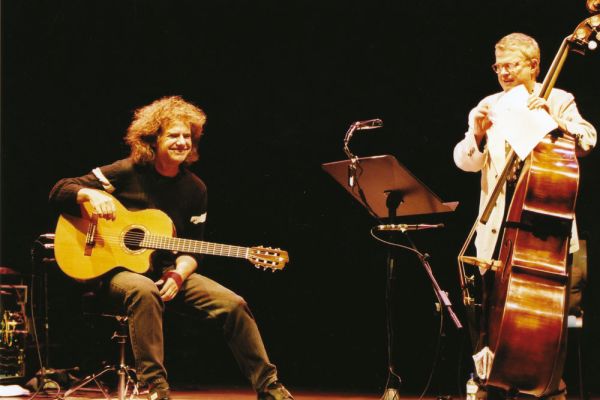 patmetheny-charliehaden-2001-0115F936641-DCDE-1296-3972-84C8627DA97E.jpg