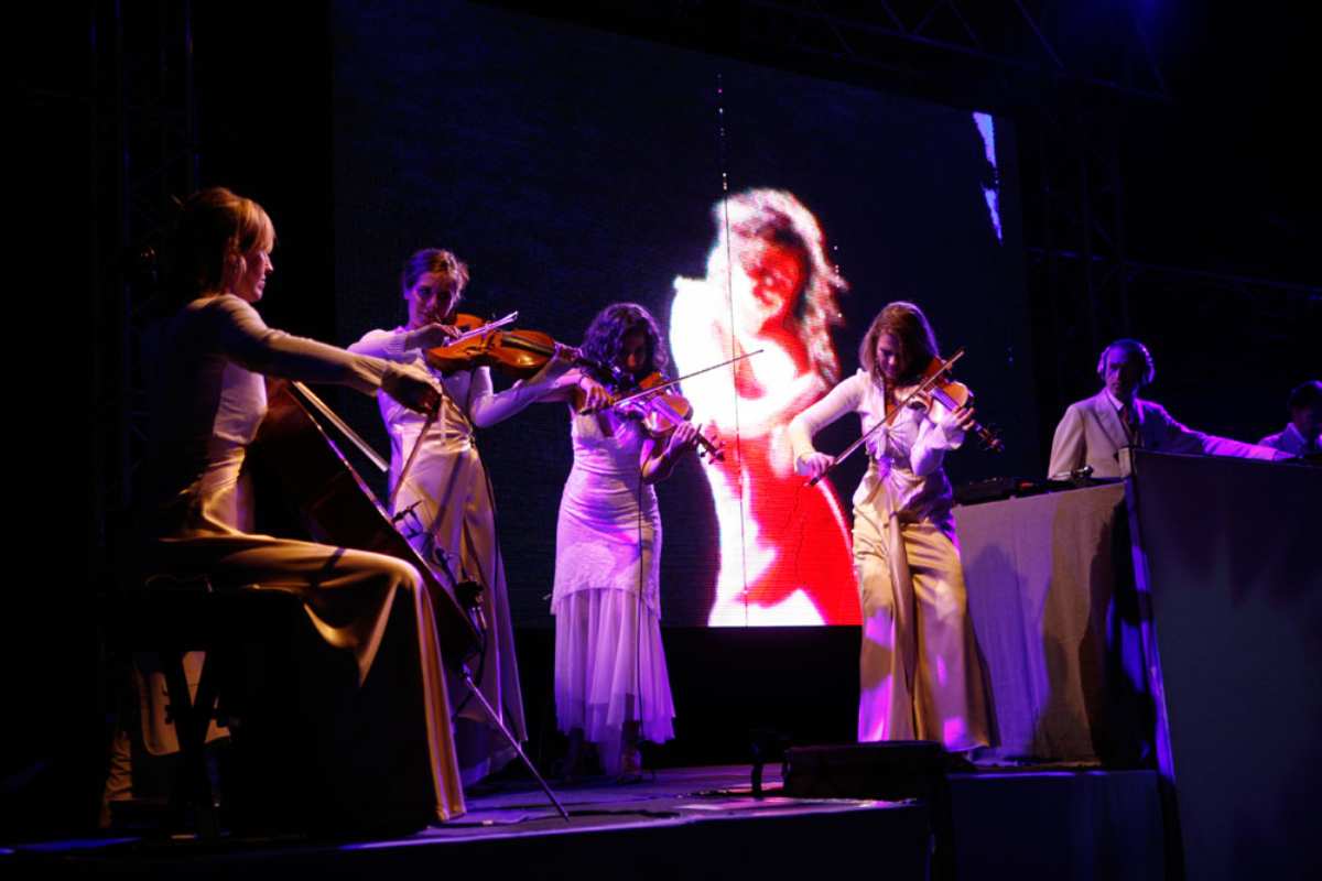 Gotan Project.