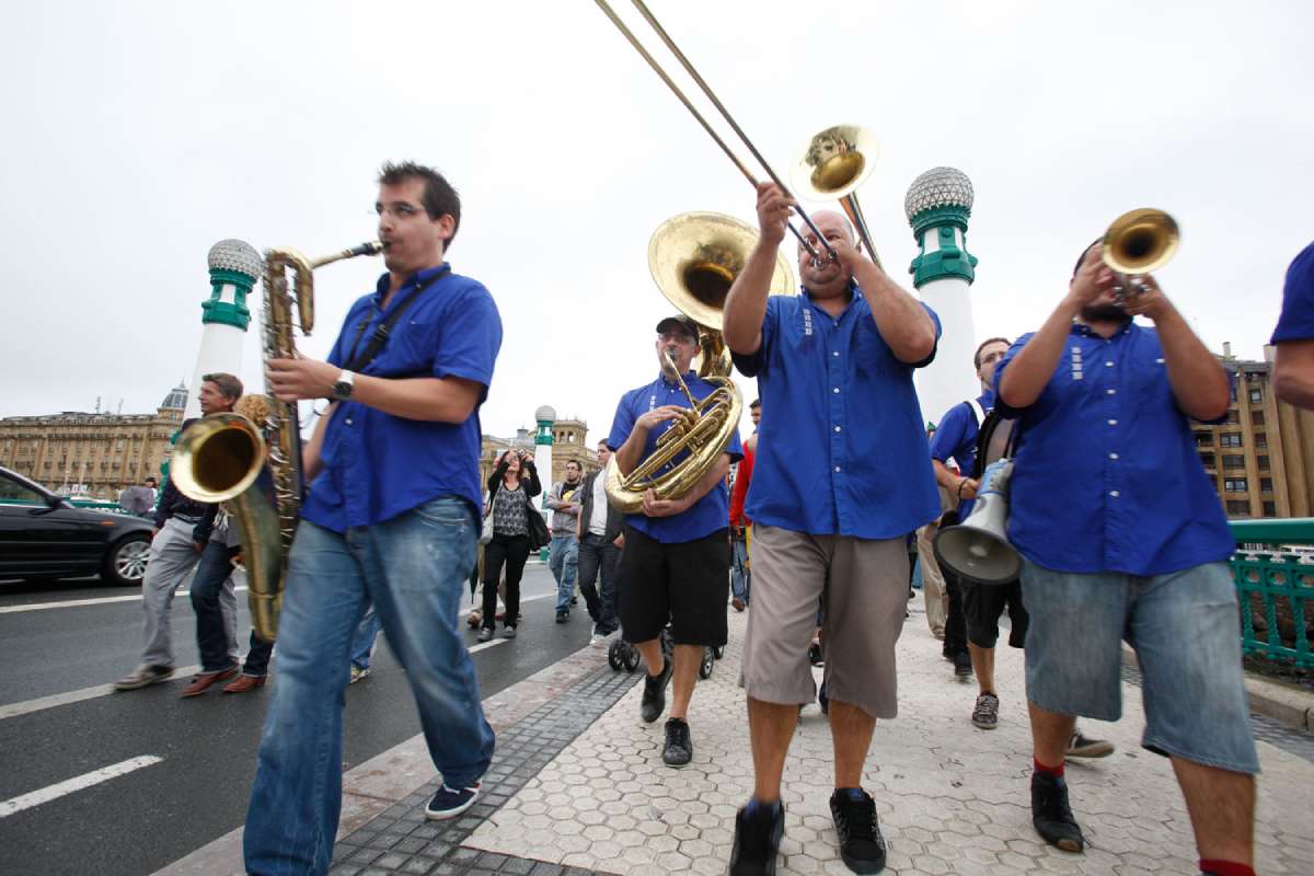 Broken Brothers Brass Band (Argazkia: Lolo Vasco).